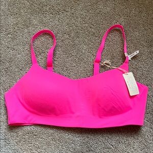 Aerie Smoothez Size Medium wire-free Hot Pink Bra